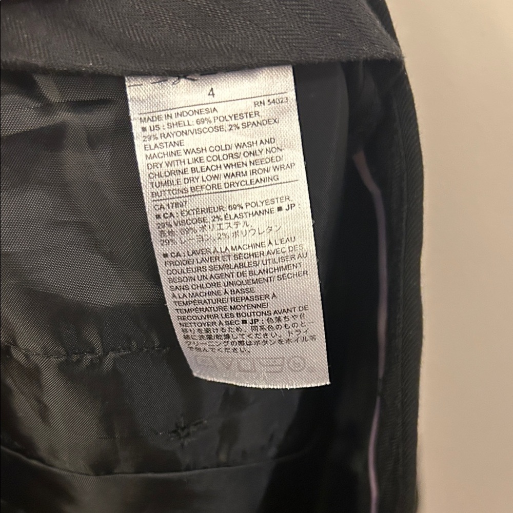 Banana Republic Logan Classic Black Dress Pants Size 4 - Picture 8 of 8